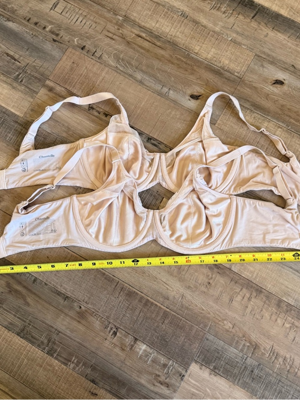 Chantelle Norah Comfort Lace Underwire Bra - Cream (two) 34DD - Picture 5 of 12